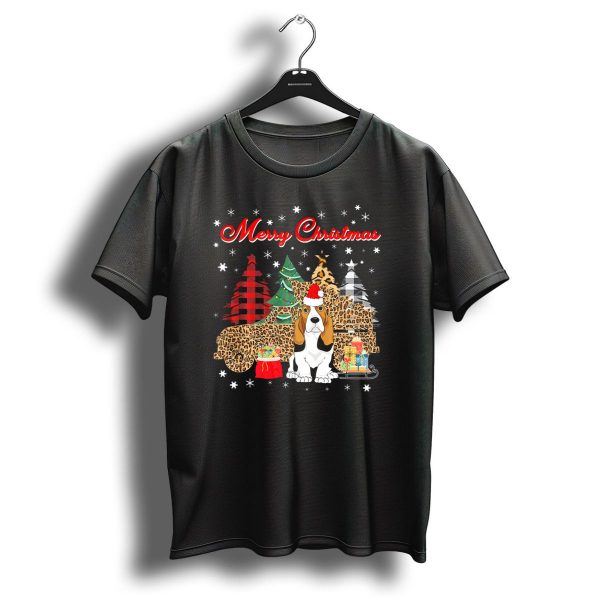 Merry Christmas Basset Hound Leopard Plaid Truck With Gifts And Snowflakes T Shirt 1 t shirt 1