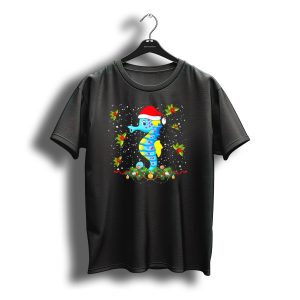 Merry Christmas Seahorse Santa Hat Holly Ornaments Snowflakes T-Shirt