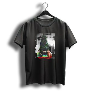 Merry Christmas Vintage Tree With Child And Dog In Front Of Fireplace T-Shirt