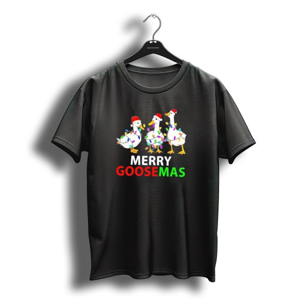 Merry Goosemas Santa Hat Geese Wrapped In Christmas Lights T Shirt t shirt 1