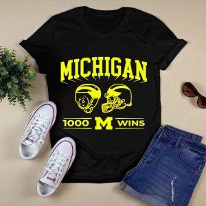Michigan Wolverines 1000 Wins Football Helmets T-Shirt