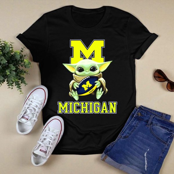 Michigan Wolverines Baby Yoda Football Fan Character M T Shirt Black 1