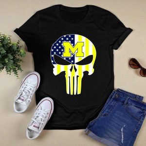 Michigan Wolverines M Logo Skull American Flag T-Shirt