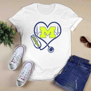 Michigan Wolverines Nurse Heartbeat Love T-Shirt