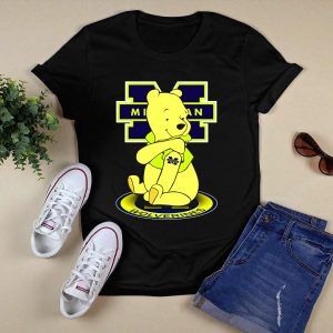 Michigan Wolverines Pooh Bear Sitting On Logo Badge T-Shirt