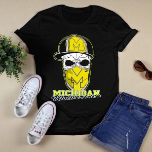 Michigan Wolverines Skull Hat M T-Shirt