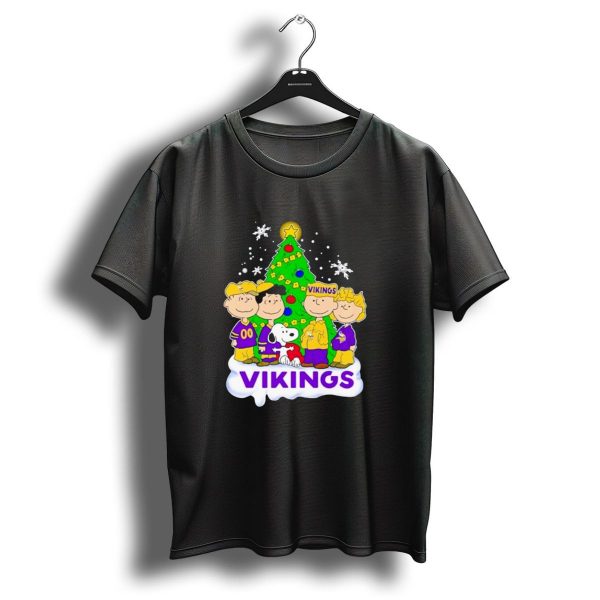 Minnesota Vikings Peanuts Characters Christmas Tree T Shirt 1 t shirt 1