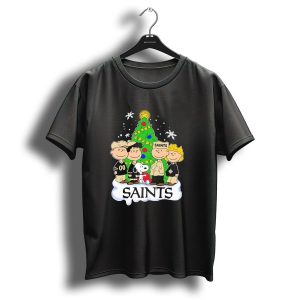 New Orleans Saints Snoopy Merry Christmas Charlie Brown Peanuts Tree T Shirt