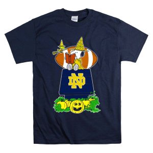 Notre Dame Fighting Irish Snoopy Halloween Pumpkin Scene With Football T-Shirt
