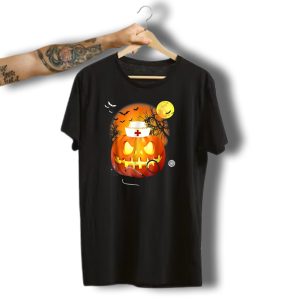 Nurse Pumpkin Halloween Funny Jack O' Lantern With Stethoscope And Bats T-Shirt