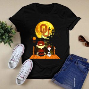 Oklahoma Sooners Halloween Moon Charlie Brown And Snoopyou Haunted House T-Shirt