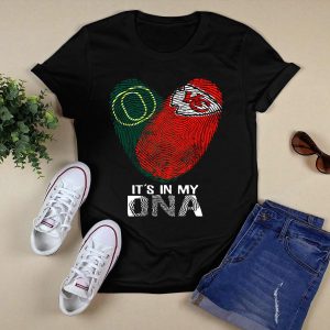 Oregon Ducks Kansas City Chiefs Fingerprint It's In My Dna T-Shirt