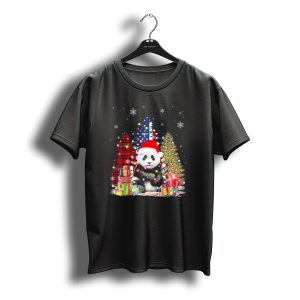 Panda Santa Hat Christmas Usa Flag Christmas Trees Gifts T-Shirt