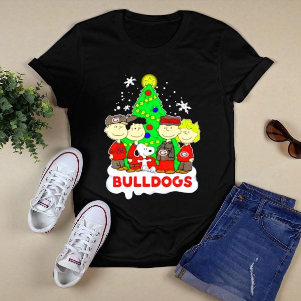 Peanuts Characters Georgia Bulldogs Christmas Tree Bulldogs T Shirt 1