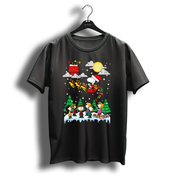 Peanuts Christmas Charlie Brown Snoopy Santa Sleigh Woodstock Scene T Shirt 1 t shirt 1