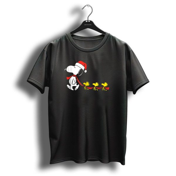 Peanuts Christmas Snoopy Santa Hat Woodstock Friends Holiday Parade T Shirt 1 t shirt 1