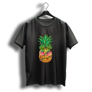 Pineapple Christmas Tree Lights Xmas Sunglasses Tropical Holiday T-Shirt