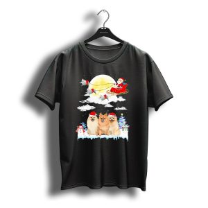 Pomeranian Dogs With Santa Sleigh Christmas Scene T-Shirt