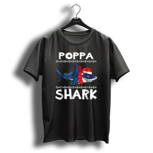 Poppa Shark Ugly Christmas Family Santa Hat Snowflakes T Shirt