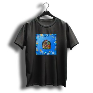 Pug In Santa Hat With Gifts Surrounded By Snowflakes And Christmas Decorations T Shirt