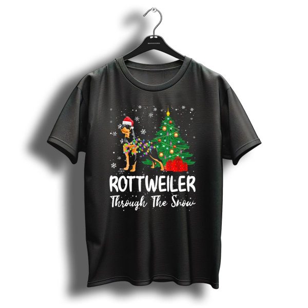 Rottweiler Through The Snow Santa Hat Christmas Tree Snowflakes T Shirt 1 t shirt 1