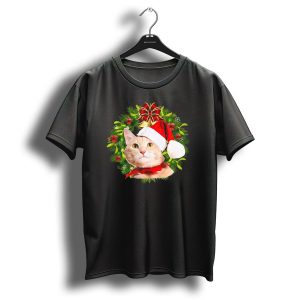 Santa Hat Torbie Cat In Christmas Wreath Pizza Cat World T Shirt
