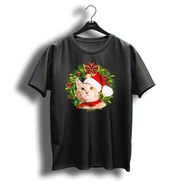 Santa Hat Torbie Cat In Christmas Wreath Pizza Cat World T Shirt 1 t shirt 1