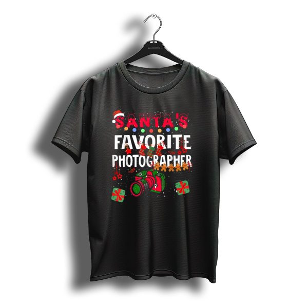 Santas Favorite Photographer Christmas Camera With Festive Decor T Shirt t shirt 1