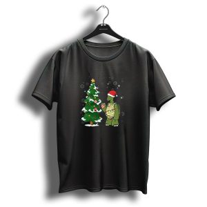 Sea Turtle Wearing Santa Hat With Christmas Tree And Ornaments T Shirt