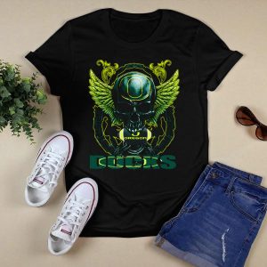 Skullfb Oregon Ducks Football Skull Design With Wings And Chains T-Shirt