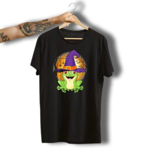 Smiling Frog With Witch Hat And Halloween Moon Background T-Shirt