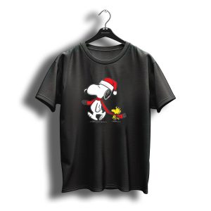 Snoopy And Woodstock Christmas Santa Hat And Scarf T-Shirt