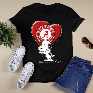 Snoopy Hugging Alabama Crimson Tide Heart T Shirt