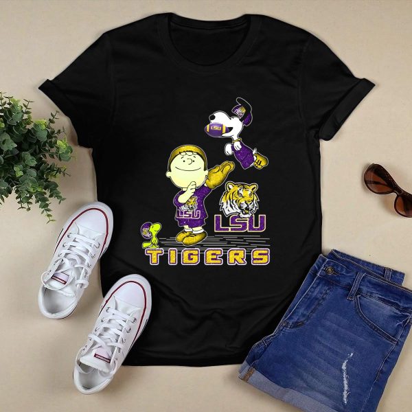 Snoopy LSU Tigers Football Team Spirit T Shirt Black 1