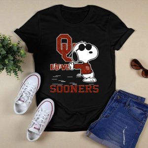 Snoopy Ou Love Oklahoma Sooners T-Shirt