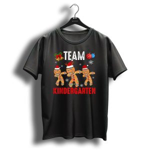 Team Kindergarten Gingerbread Dabbing Christmas Ornaments Snowflakes T-Shirt