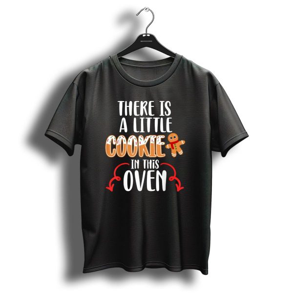 There Is A Little Cookie In This Oven Matching Couple Christmas Pregnancy Announcement T Shirt 1 t shirt 1