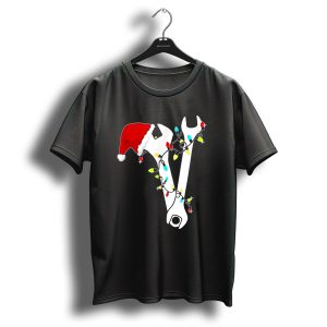 Tool Wrench Technician Mechanic Engineer Christmas Lights Santa Hat T Shirt