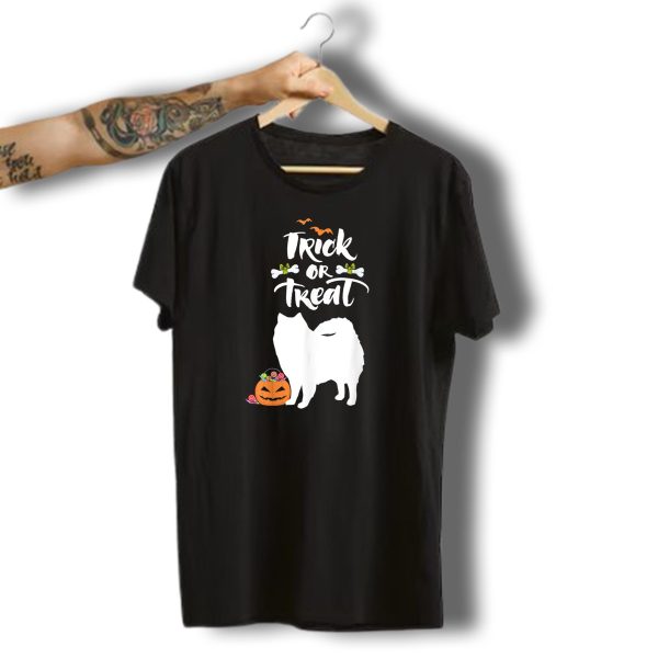 Trick Or Treat American Eskimo Dog Halloween Pumpkin Candy Bats Bones T Shirt t shirt 1