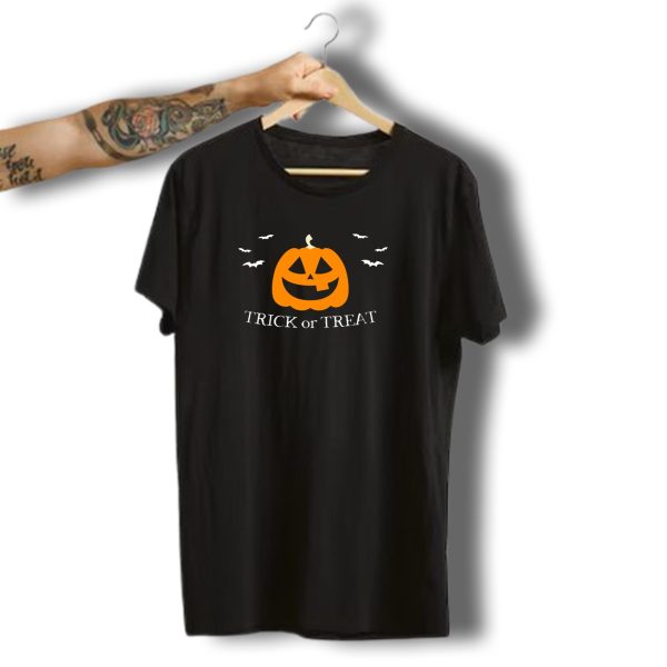 Trick Or Treat Cute Pumpkin Face With Bats Halloween T Shirt t shirt 1