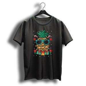 Tropical Christmas Cruise Festive Pineapple Sunglasses Candy Canes Lights T-Shirt