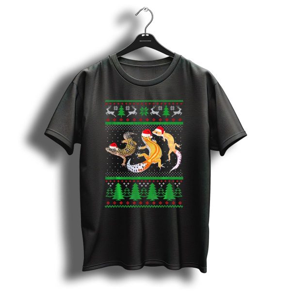 Ugly Christmas Leopard Gecko Santa Hat Reindeer Snowflakes Green Trees T Shirt 1 t shirt 1