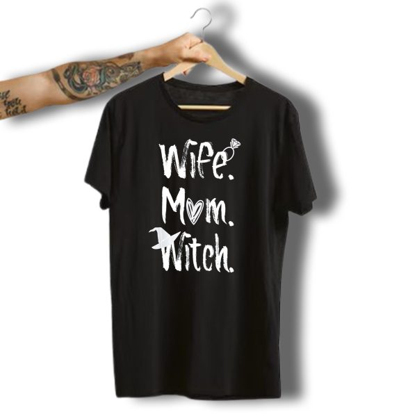 Wife Mom Witch Halloween Ring And Hat T Shirt 1 t shirt 1